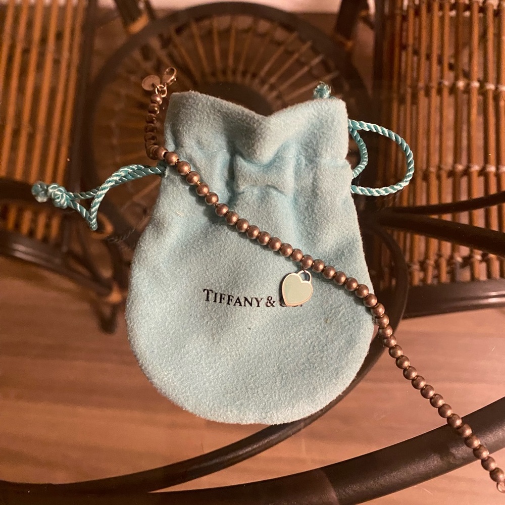 Tiffany & Co. Heart Tag Blue Enamel Beaded Bracelet in Silver